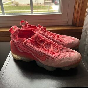 Nike Women's Pink Air Vapormax Size 8.5